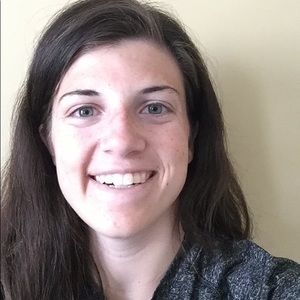 Meet your Posher, Jenn